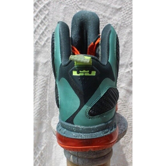 Size 10 - Nike LeBron 9 Cannon 2011 - Picture 7 of 10